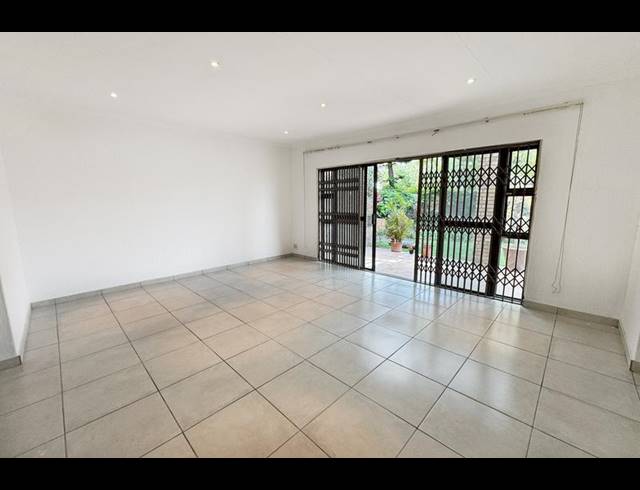 3 BEDROOM TOWNHOUSE FOR SALE IN MORNINGSIDE